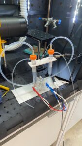 Gas assessment setup for the analysis of hydrogen and oxygen produced through the splitting of water